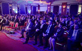 akt239 m